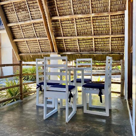 Surya Beach Resort Palawan Aborlan Extérieur photo