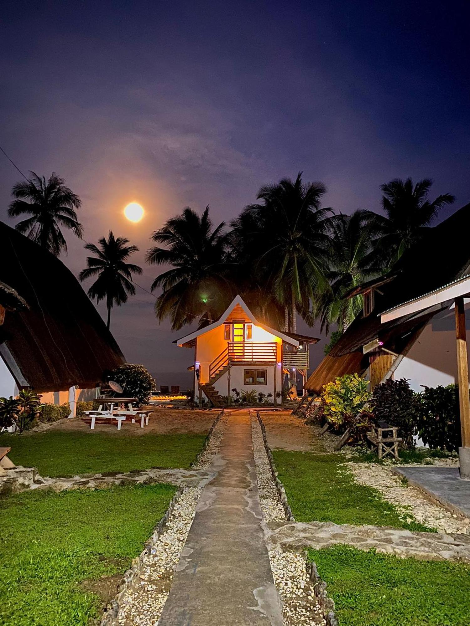 Surya Beach Resort Palawan Aborlan Extérieur photo