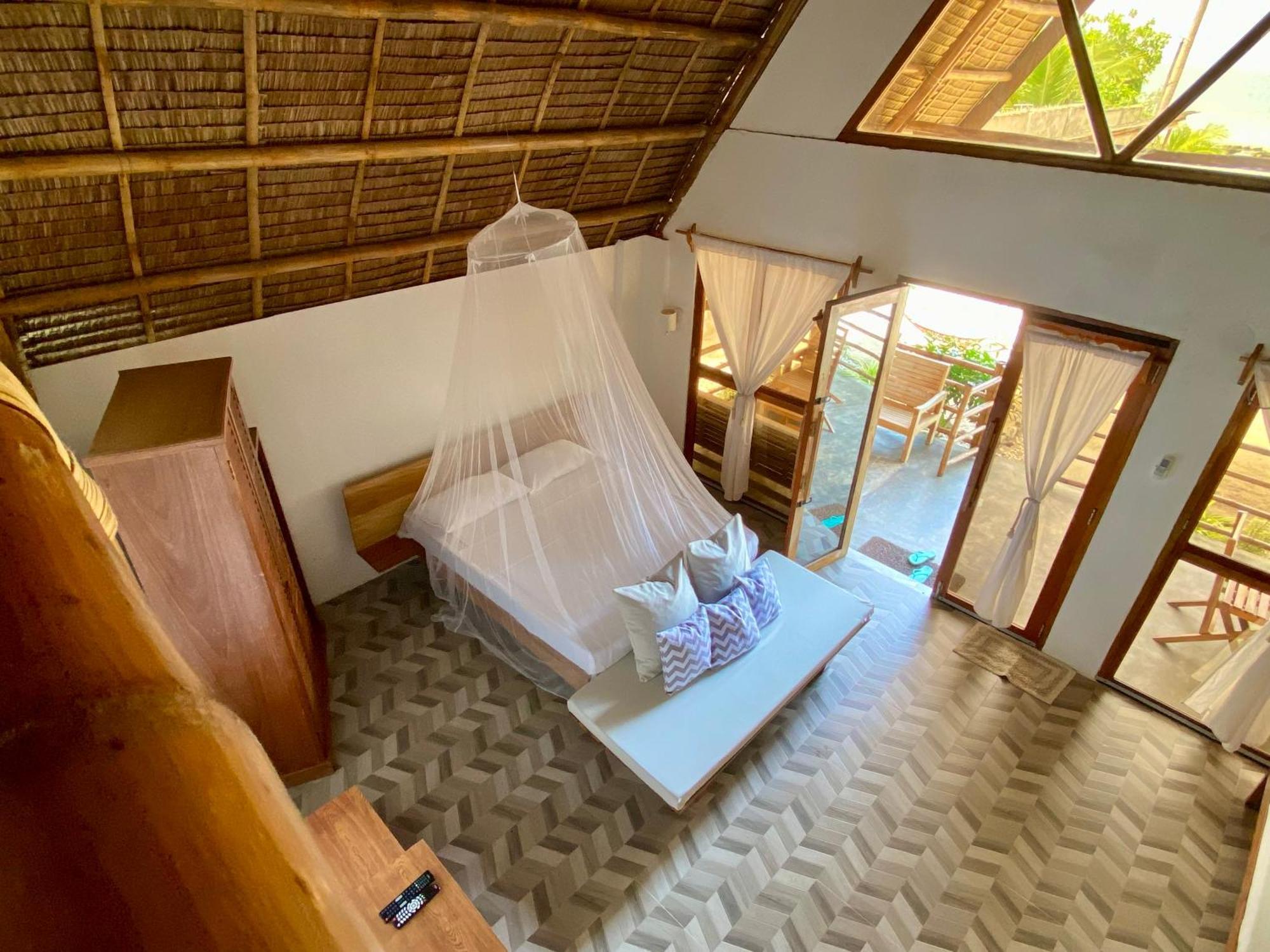Surya Beach Resort Palawan Aborlan Extérieur photo